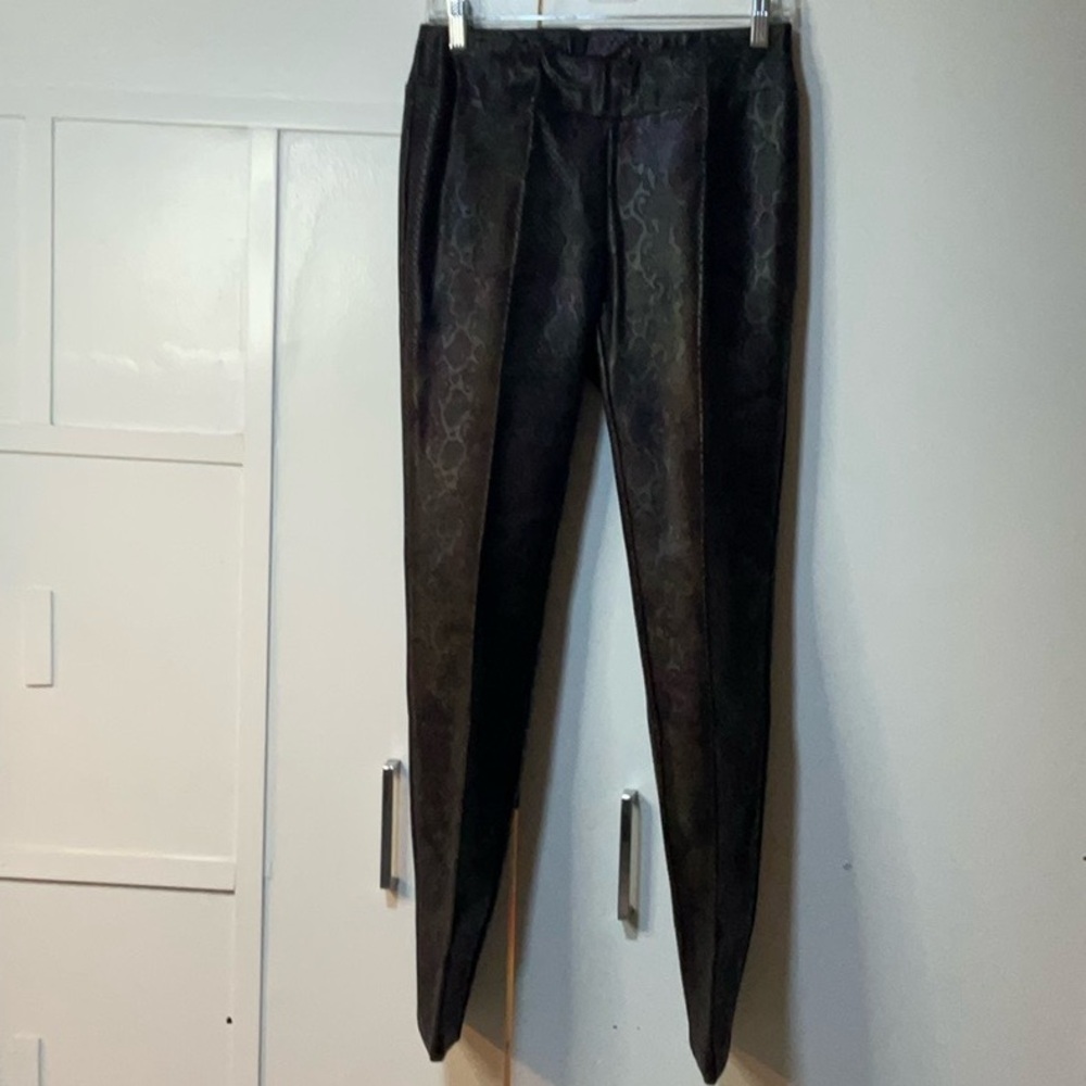 Metallic Patterned Dress Pant